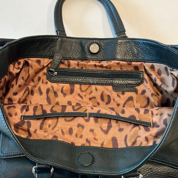 Aimee Kestenberg women’s leather satchel in Majestic Green. - Picture 13 of 16